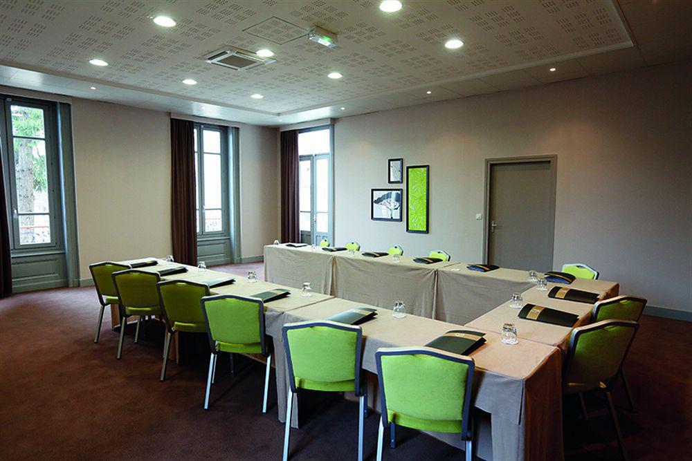 Appart hôtel Appart’city Confort Lyon Cité Internationale 3*